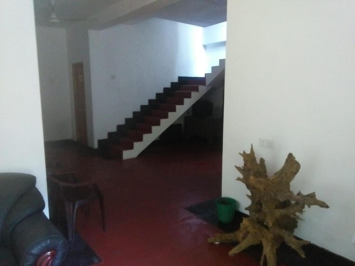 Hotel Yelona Kegalle Exteriér fotografie